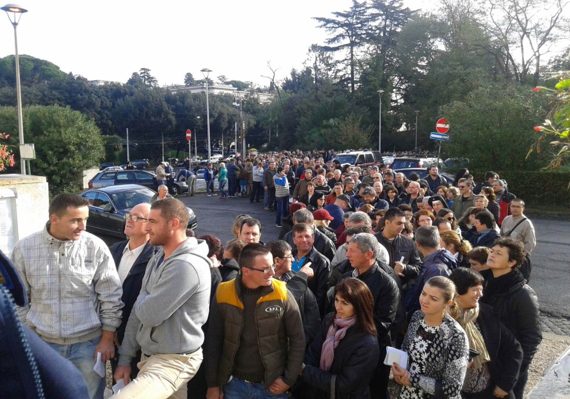 Peste 900 de secții de votare pentru românii din străinătate 295452