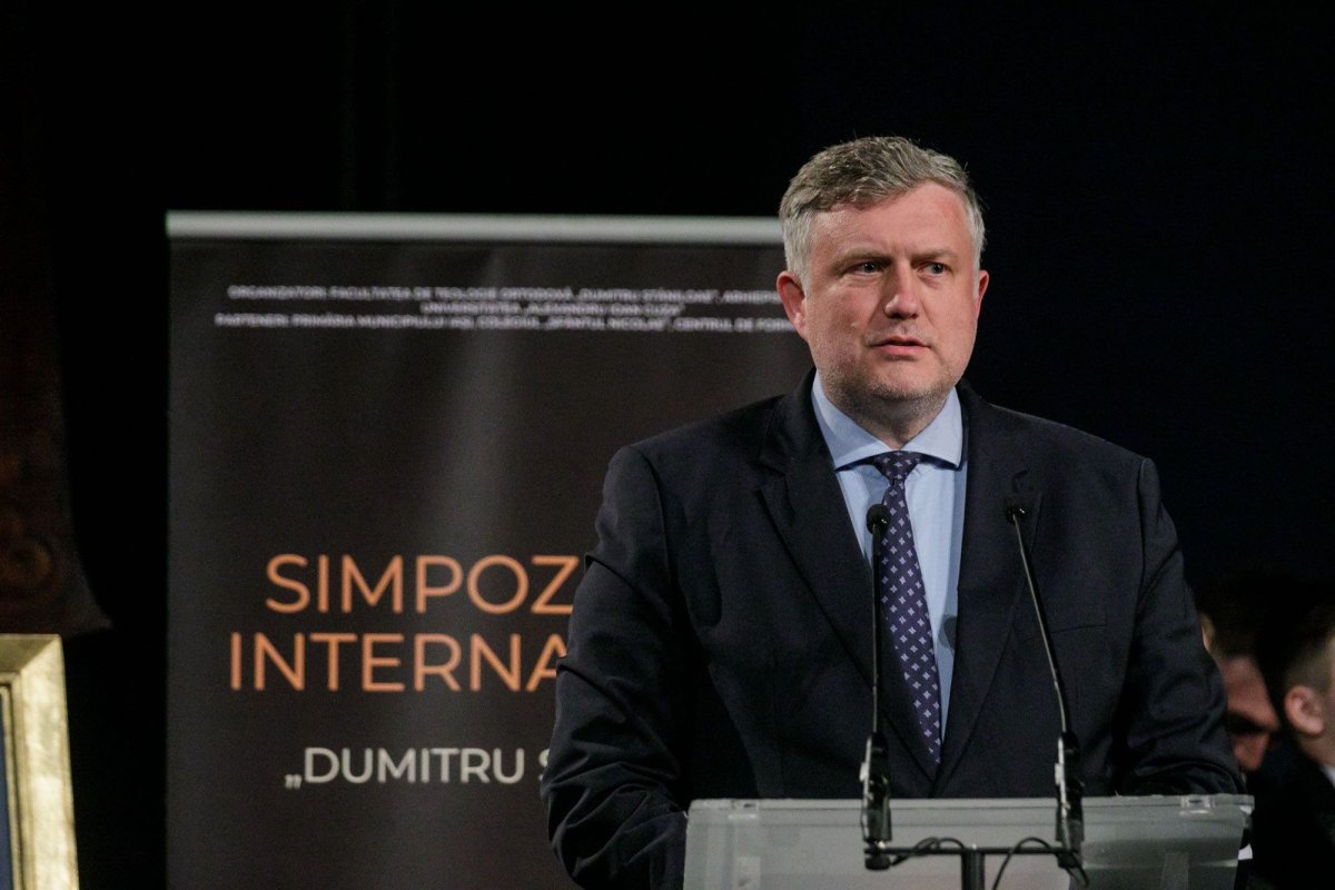 A XI-a ediție a Simpozionului internațional „Dumitru Stăniloae” 295630