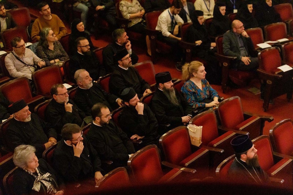 A XI-a ediție a Simpozionului internațional „Dumitru Stăniloae” 295632