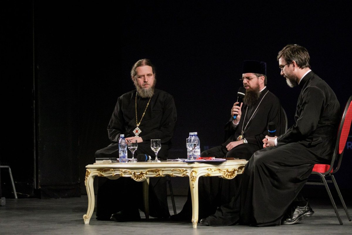 A XI-a ediție a Simpozionului internațional „Dumitru Stăniloae” 295635