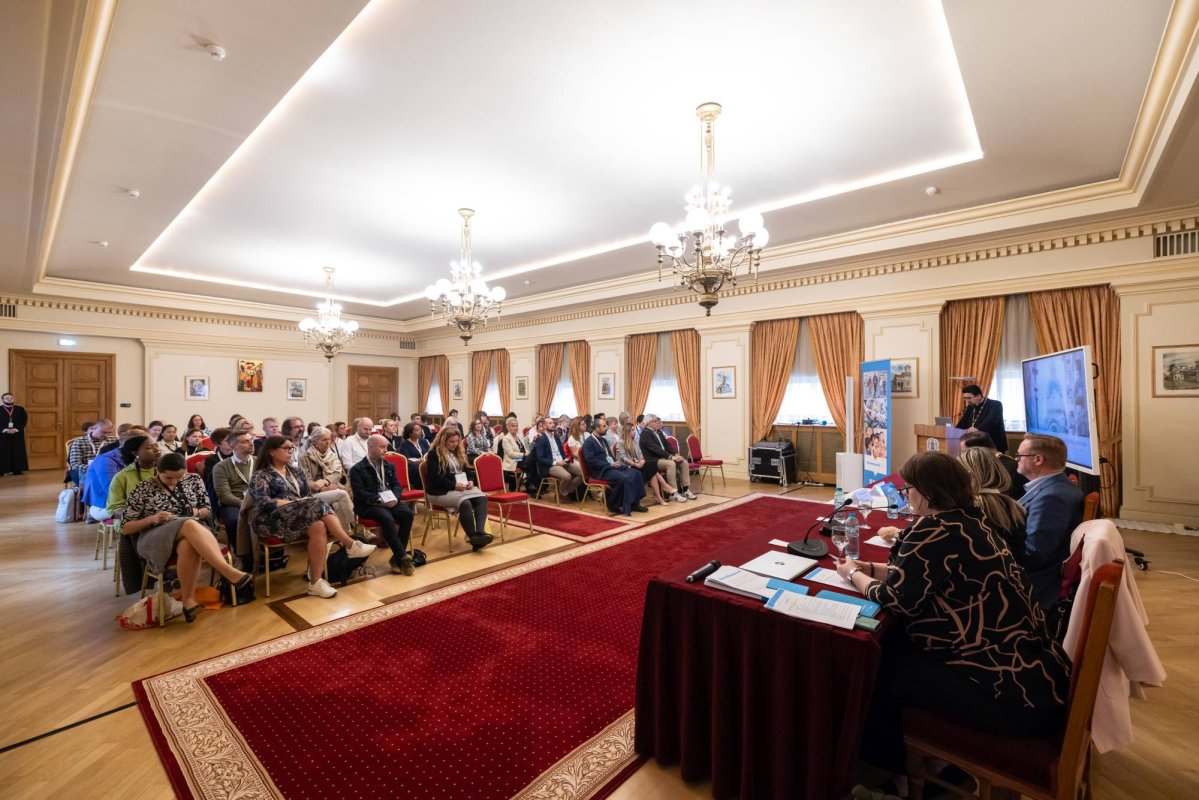 Adunarea generală Eurodiaconia la București 295583