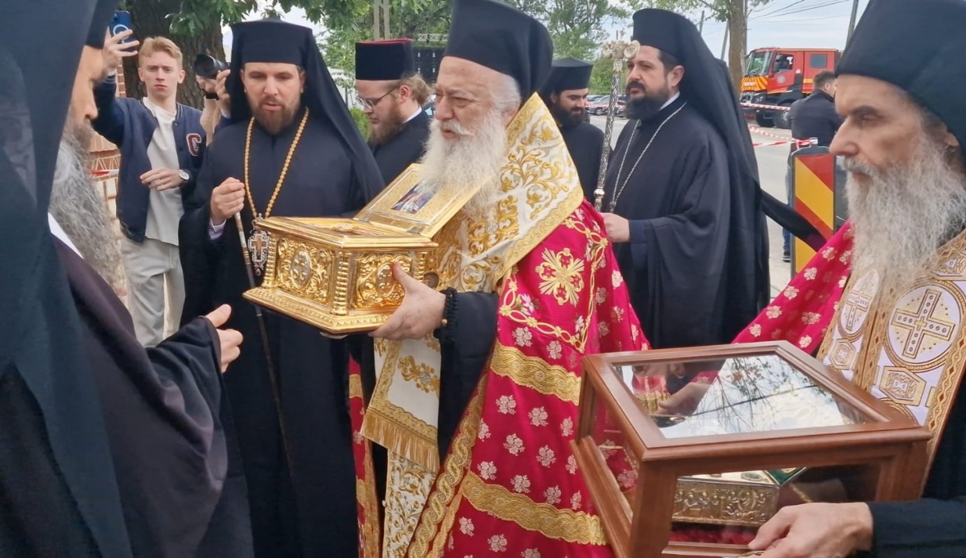 Binecuvântarea sfinților la Mănăstirea Pantocrator 295852