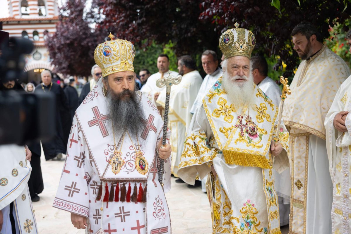 Binecuvântarea sfinților la Mănăstirea Pantocrator 295862