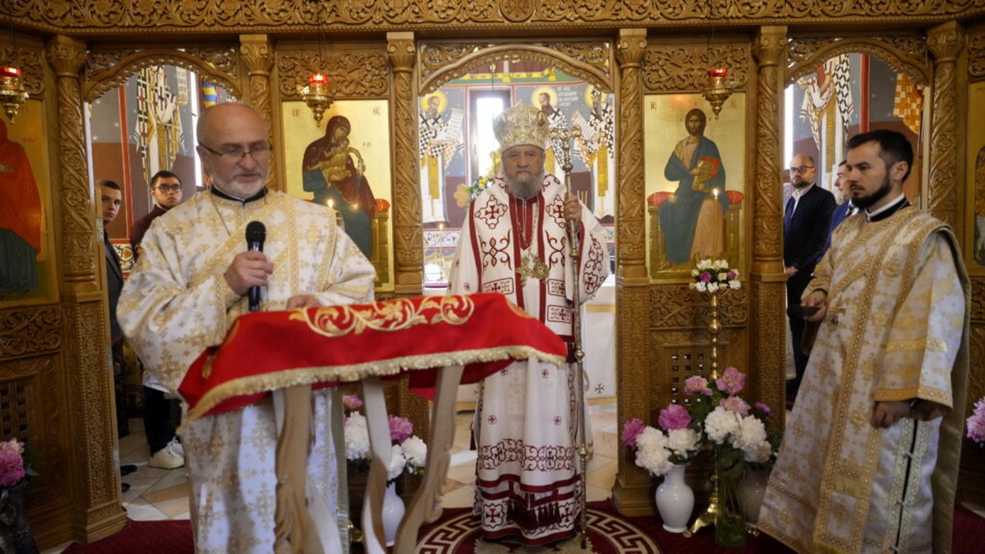 Binecuvântare pentru două comunități din județul Sibiu 295930