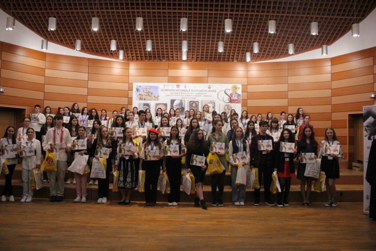Olimpiada naţională „Cultură și spiritualitate românească” la Craiova 296128