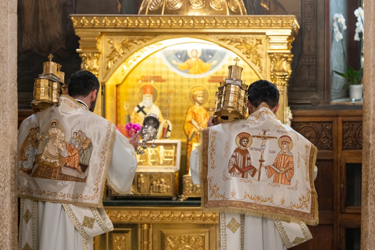 Rânduiala Privegherii pentru Sfinții Împărați la Catedrala Patriarhală 296229