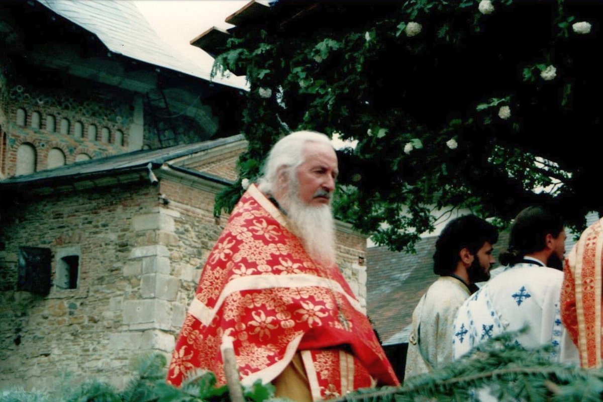 Amintiri despre un stareț al Neamțului 296222