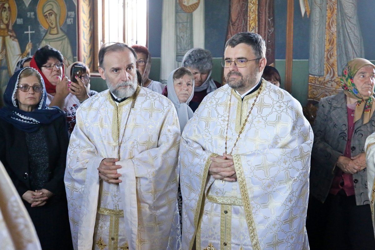 Hram și centenar la Bogonos, Iași 296635