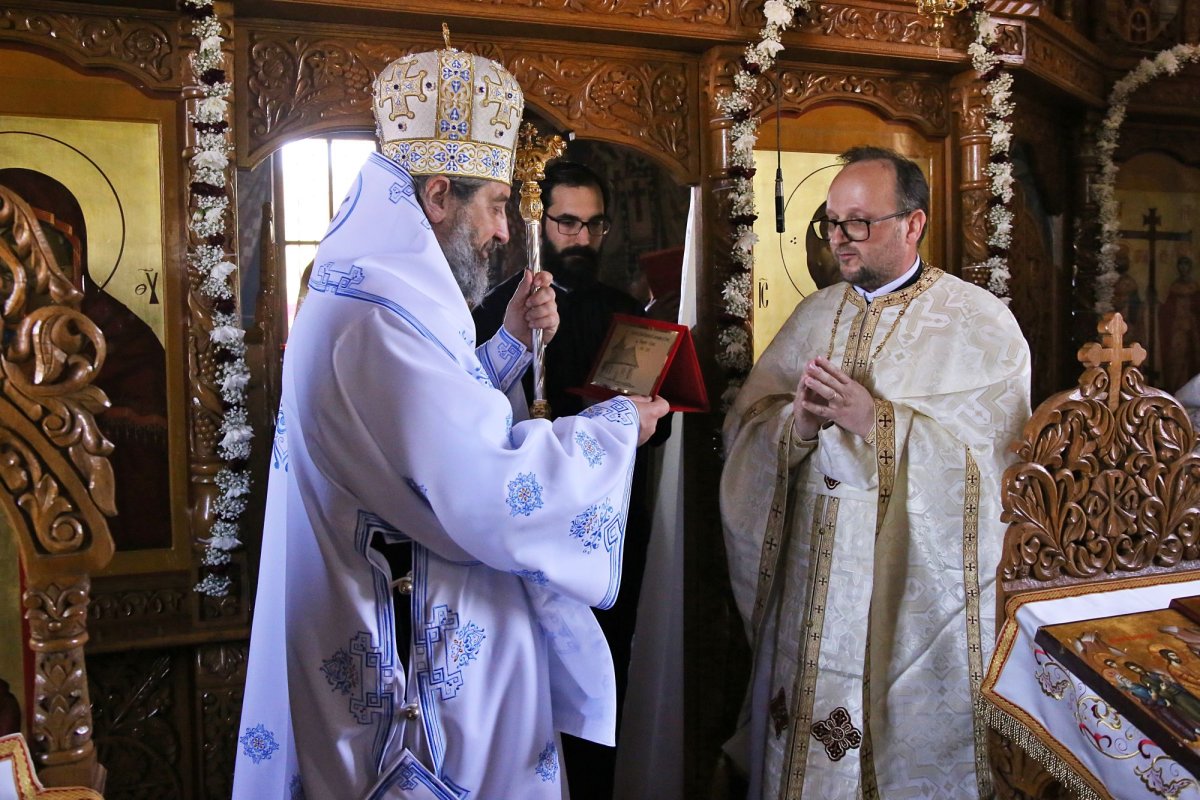 Hram și centenar la Bogonos, Iași 296641