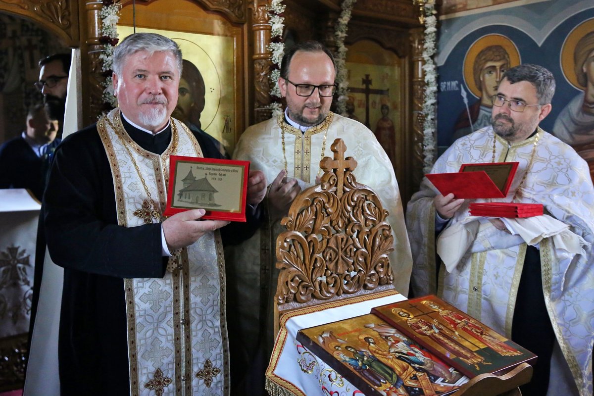 Hram și centenar la Bogonos, Iași 296642