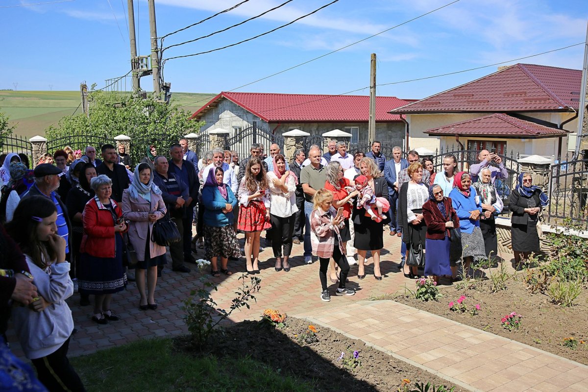 Hram și centenar la Bogonos, Iași 296644