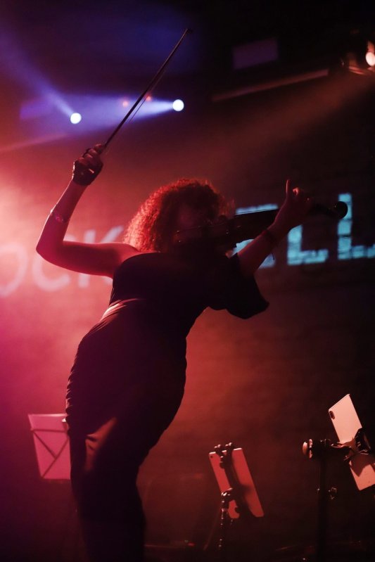 „Vioara nu e doar apanajul muzicii clasice” 296652