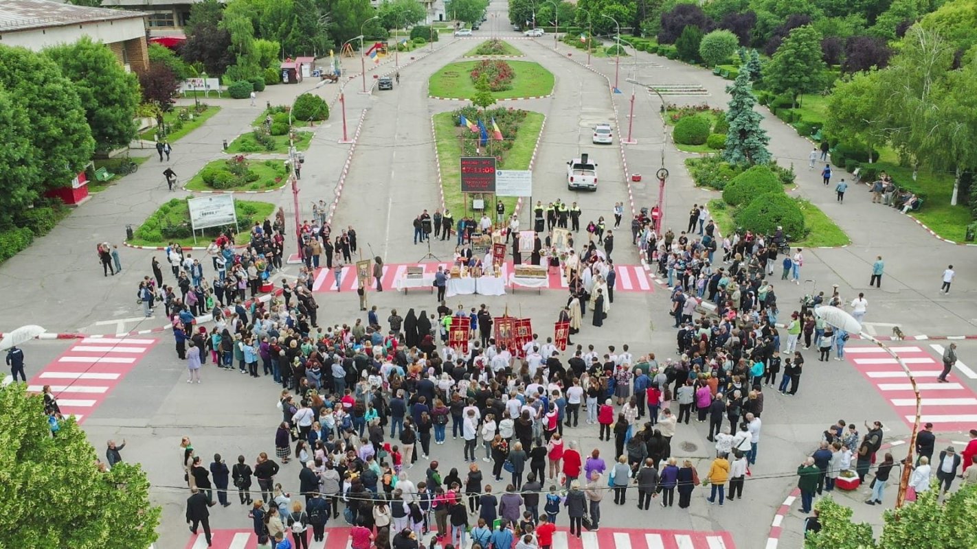 Odoare duhovnicești din Capitală la catedrala din Zimnicea 296795