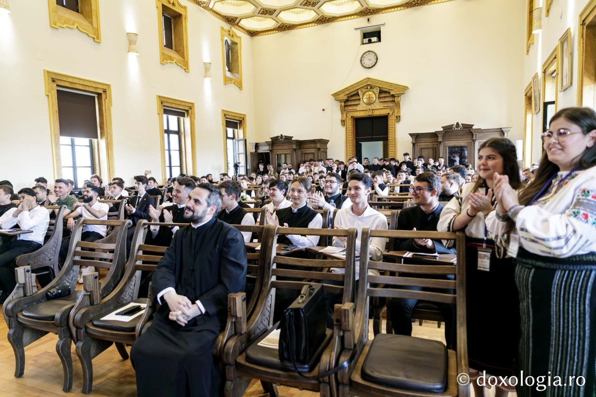 Concurs Național de Muzică Psaltică pentru Seminarii Teologice la Iași 297012