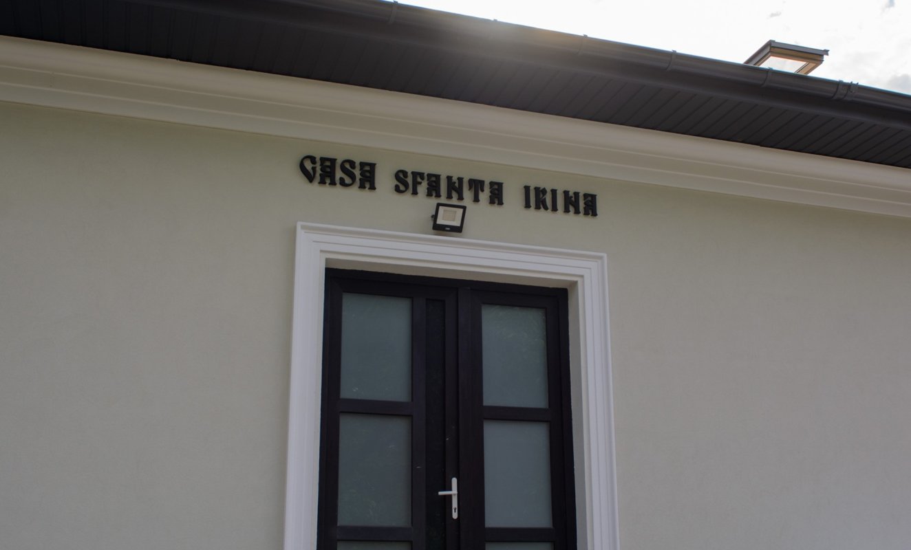 Slujiri arhierești în două parohii din Protopopiatul Botoșani 297021