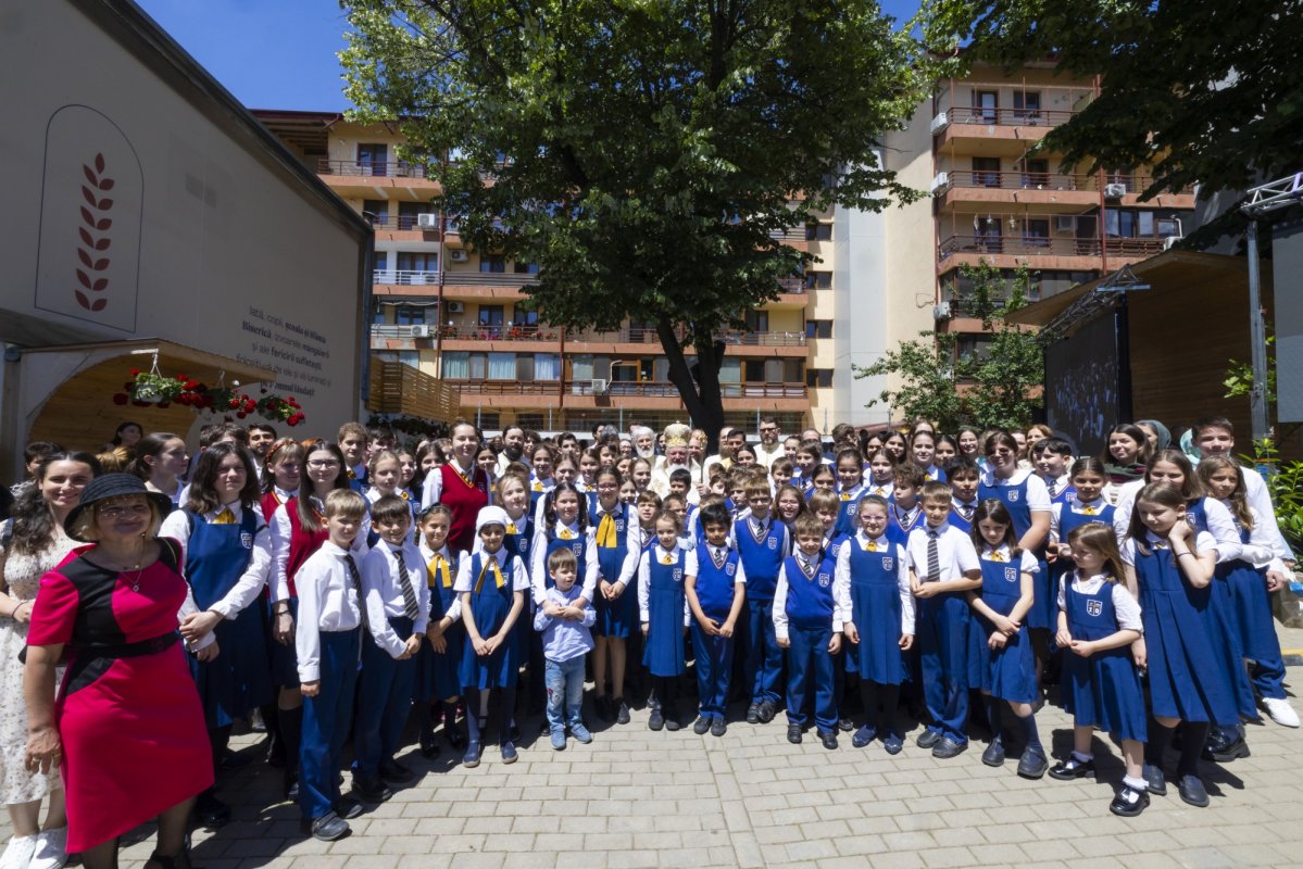 Un nou spațiu de rugăciune pentru elevii și profesorii unui liceu bucureștean 297131