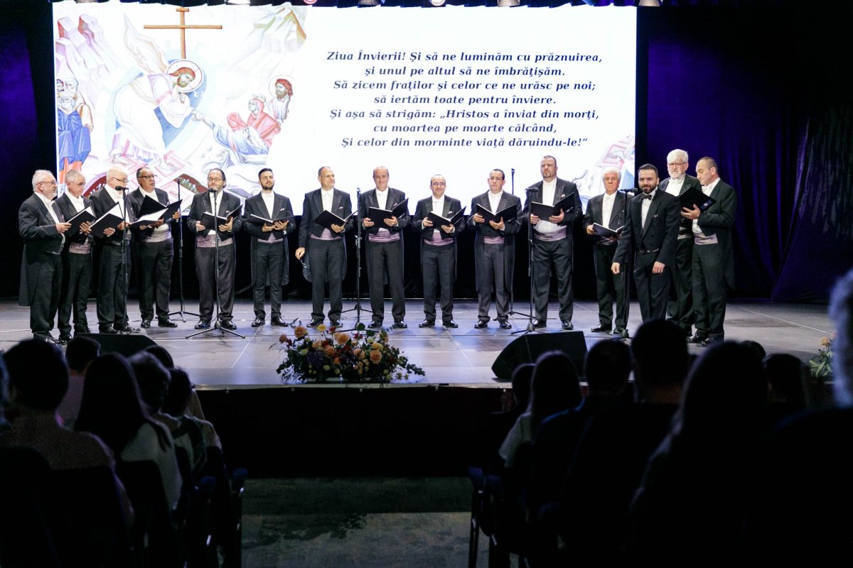Grupul „Tronos” și Ansamblul „Sfântul Ioan Cucuzel” au încheiat IBMF 2024 297311