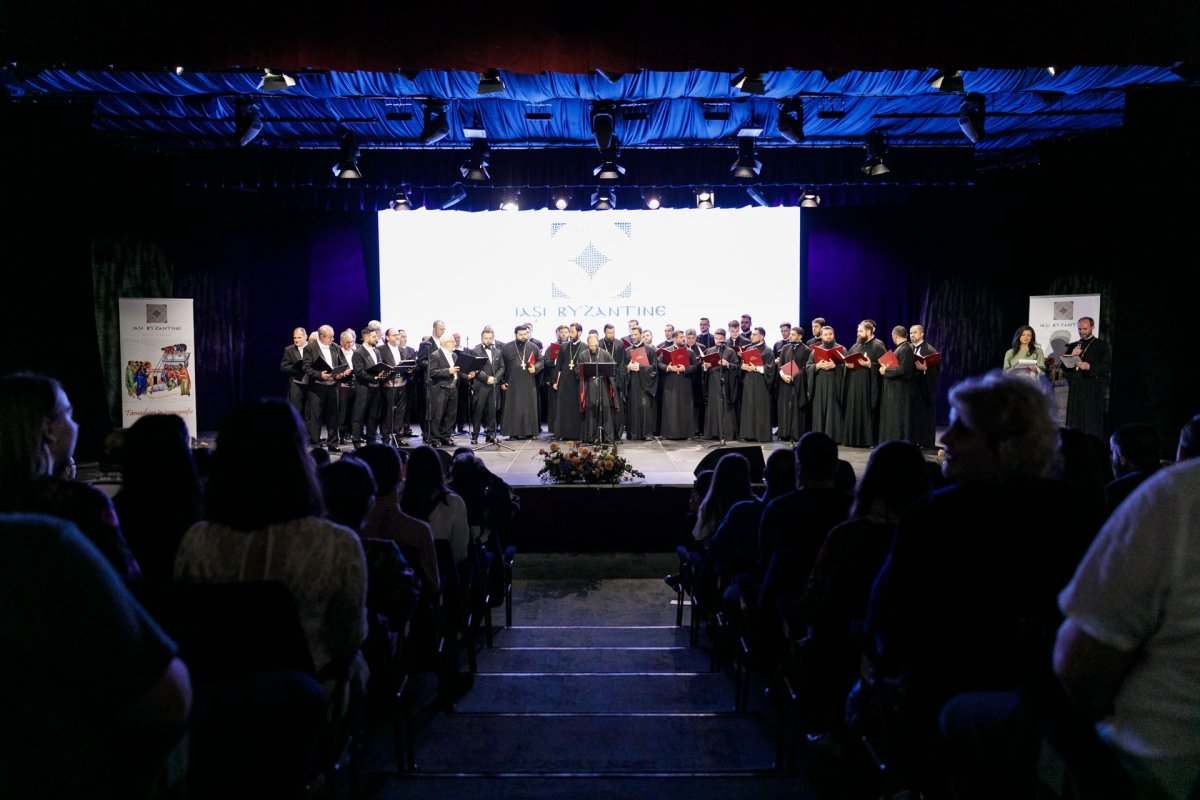 Grupul „Tronos” și Ansamblul „Sfântul Ioan Cucuzel” au încheiat IBMF 2024 297314