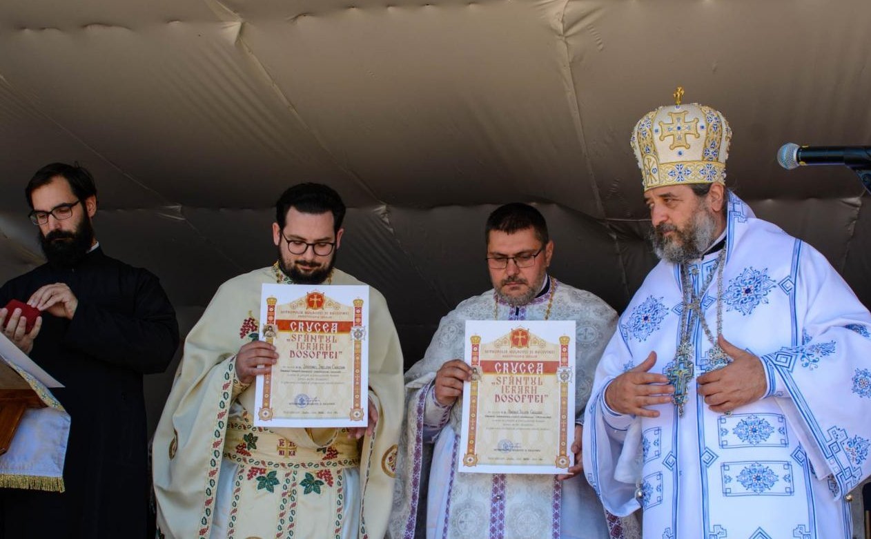 Înnoiri la două parohii din județul Botoșani 297267