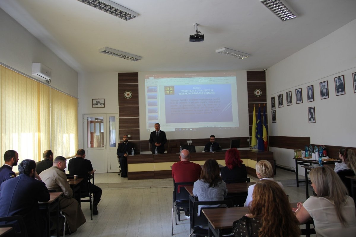 Consfătuirea preoților de penitenciar din Ardeal 297461