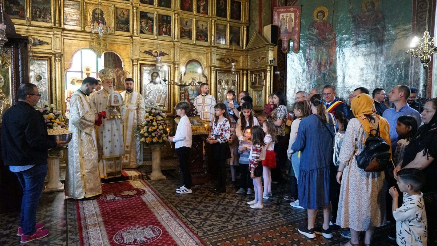 Popas de rugăciune la o biserică din Călărași 297466