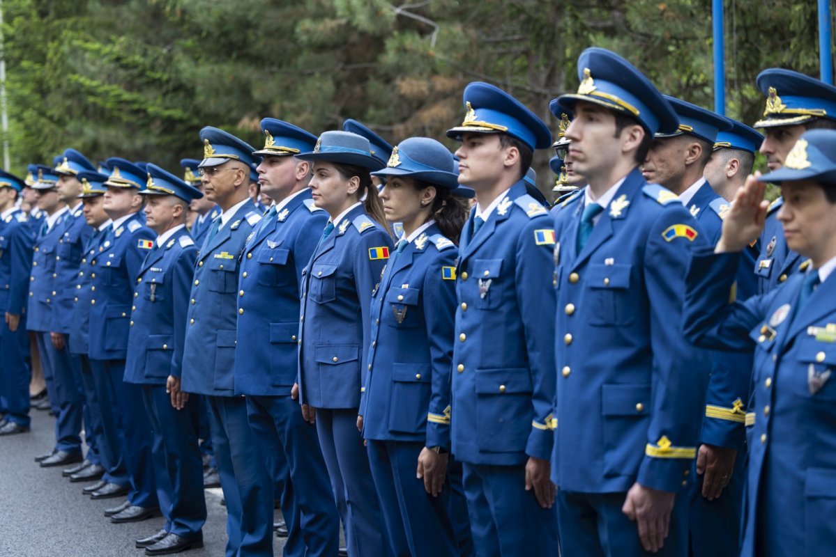 Sfințire de troiță la Baza 90 Transport Aerian din Otopeni  297451