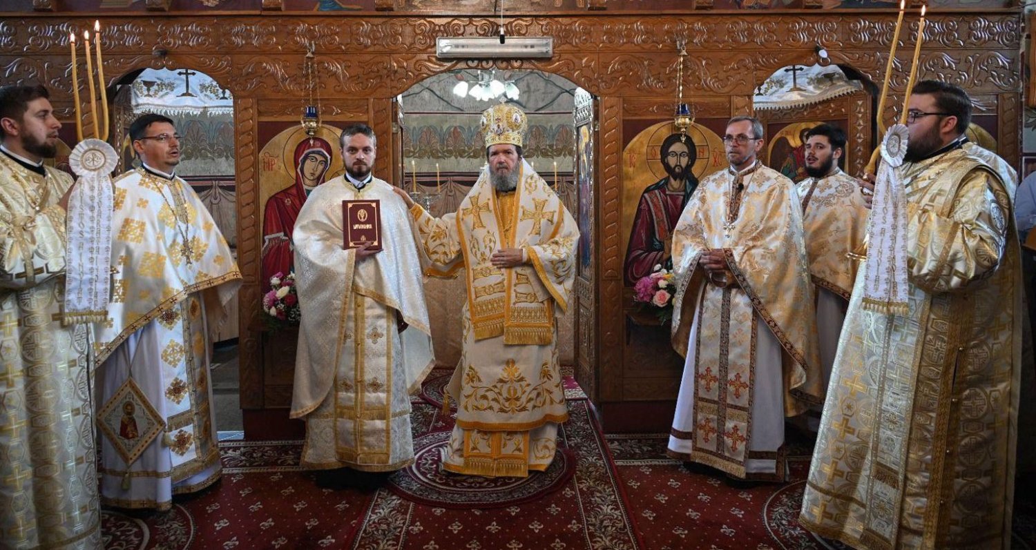 Vizită arhierească în Parohia Șuncuiuș, Bihor 297422