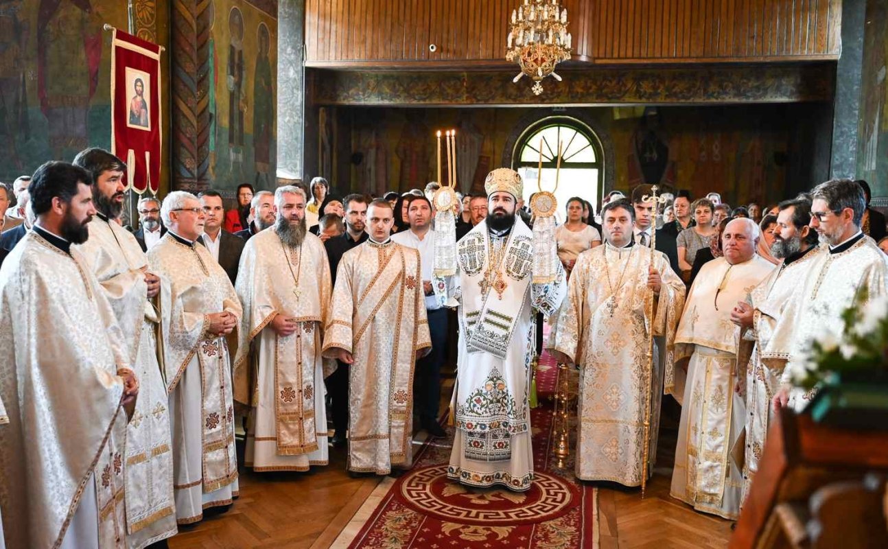 Binecuvântări arhiereşti în Eparhia Devei și Hunedoarei 297504