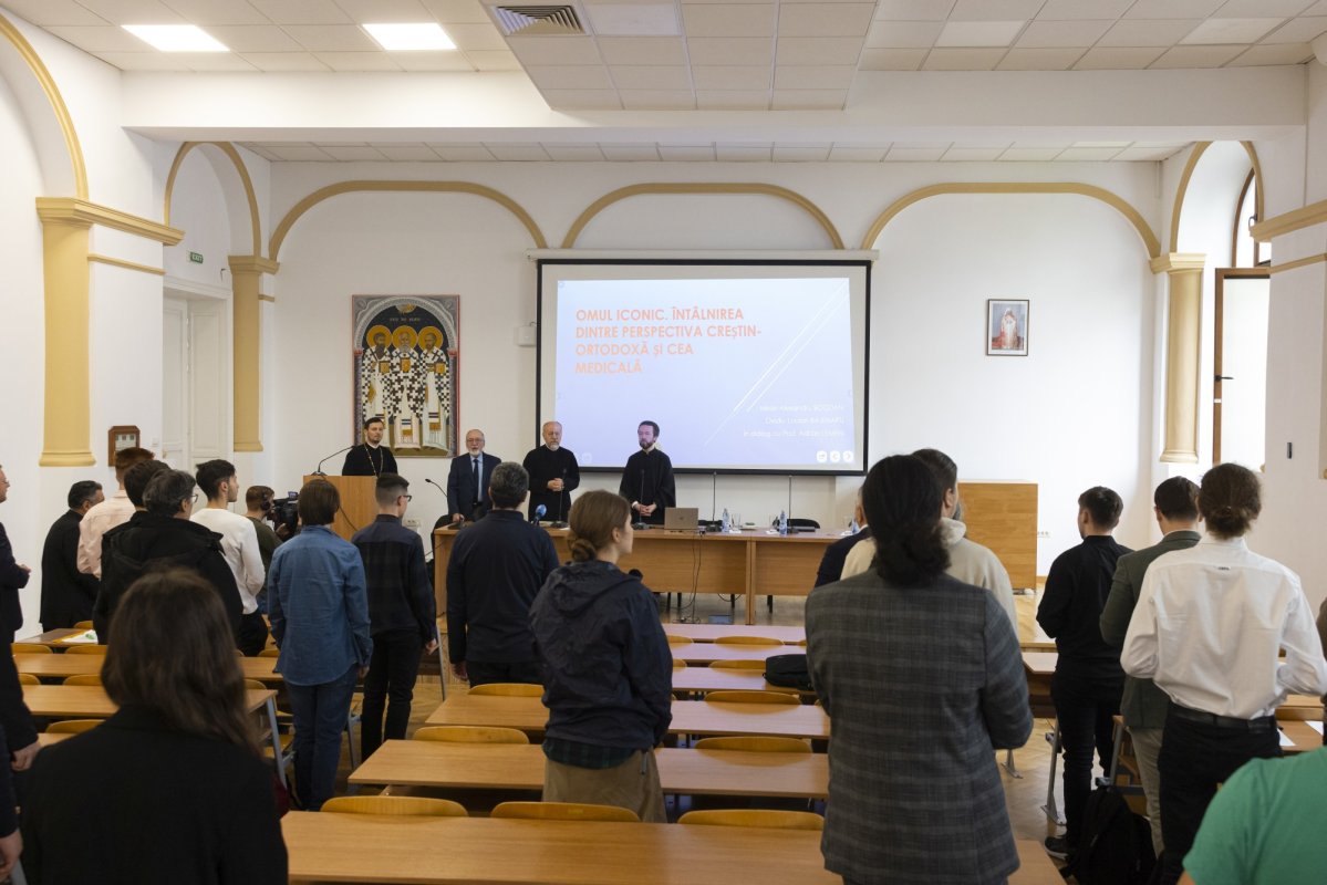 Simpozion studențesc la Facultatea „Justinian Patriarhul” 297541