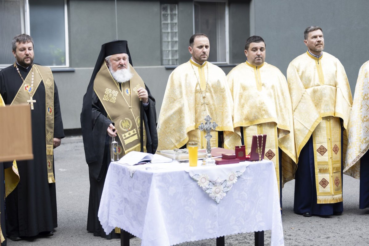 Binecuvântare la ceas aniversar pentru Comandamentul Componentei Aeriene 297681