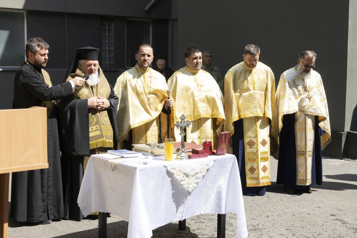 Binecuvântare la ceas aniversar pentru Comandamentul Componentei Aeriene 297686