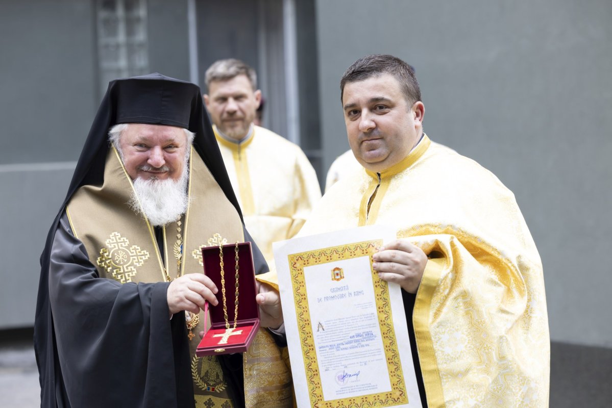 Binecuvântare la ceas aniversar pentru Comandamentul Componentei Aeriene 297703