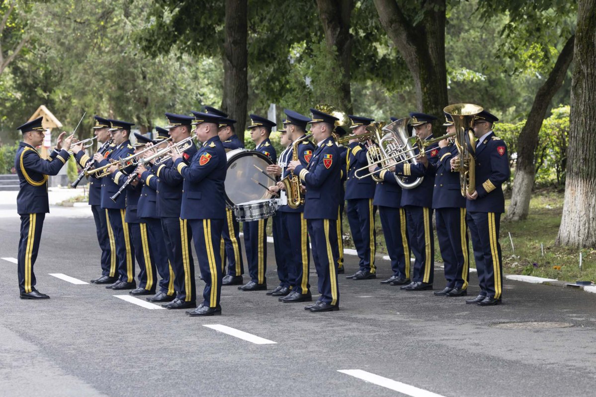 Binecuvântare la ceas aniversar pentru Comandamentul Componentei Aeriene 297707