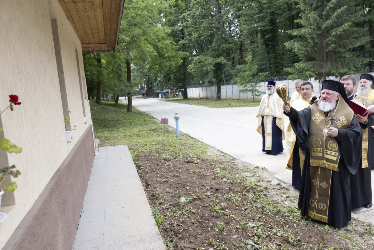 Binecuvântare la ceas aniversar pentru Comandamentul Componentei Aeriene 297712