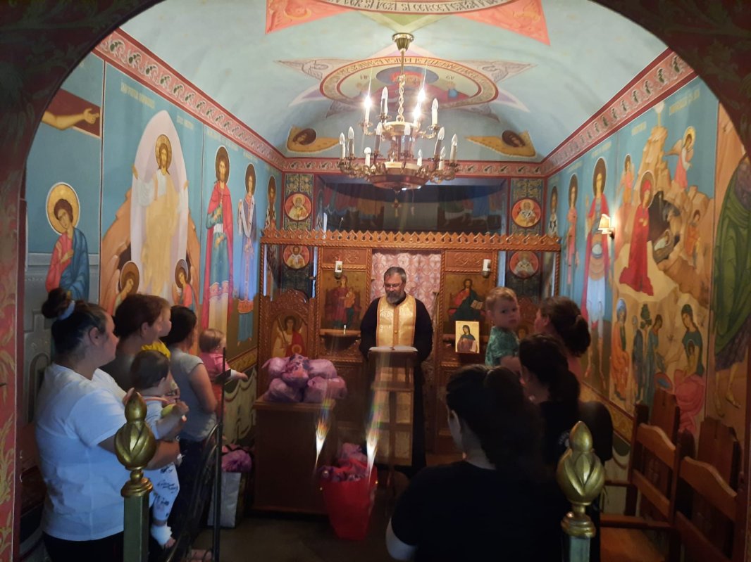 „Prezența preotului în spital este asemănătoare oxigenului pentru organism” 297759