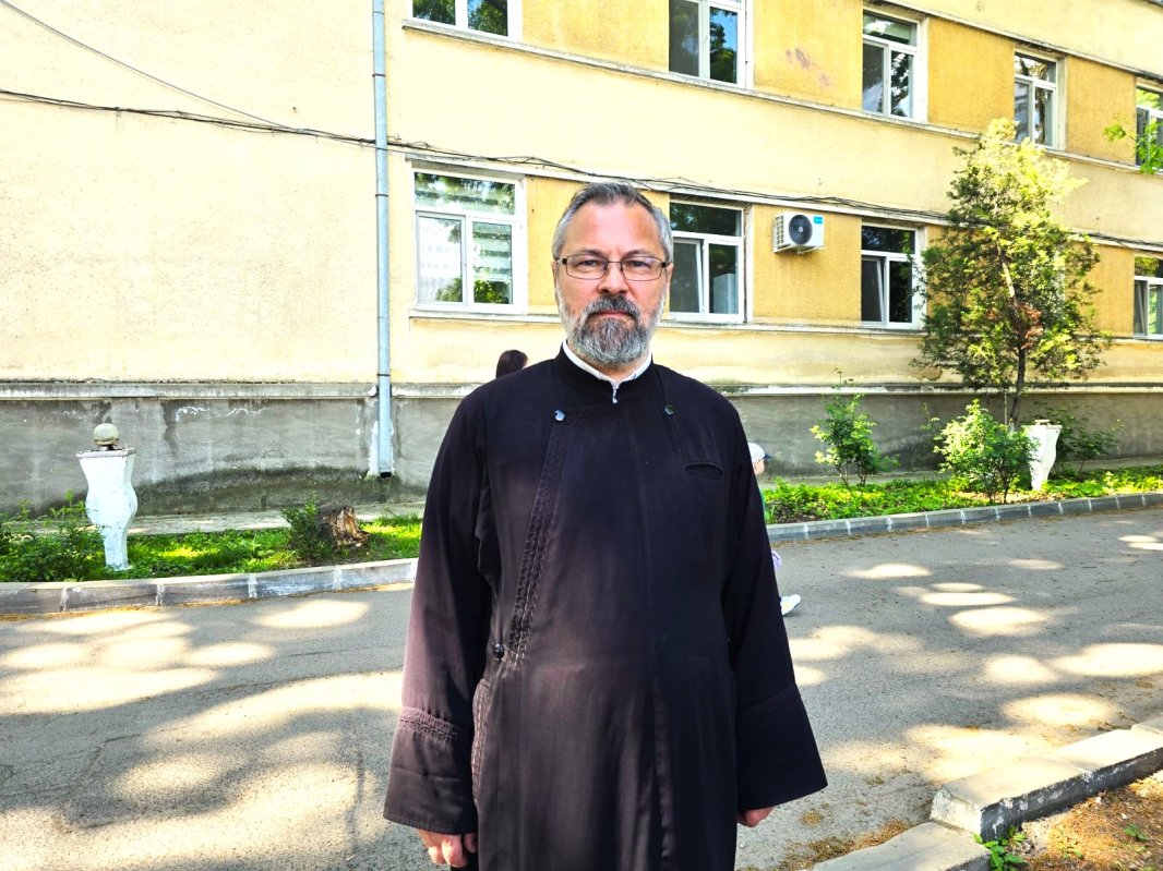 „Prezența preotului în spital este asemănătoare oxigenului pentru organism” 297760