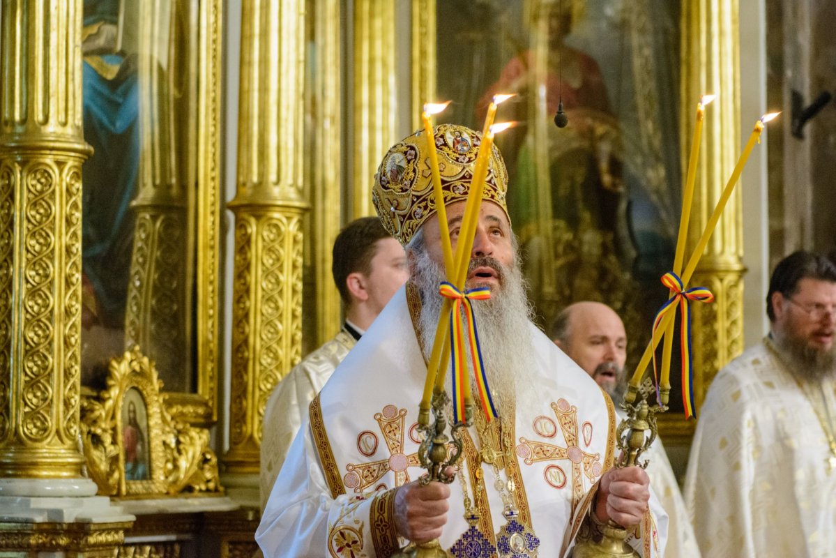 Ziua Internațională a Copilului serbată la Catedrala Mitropolitană din Iași 298087