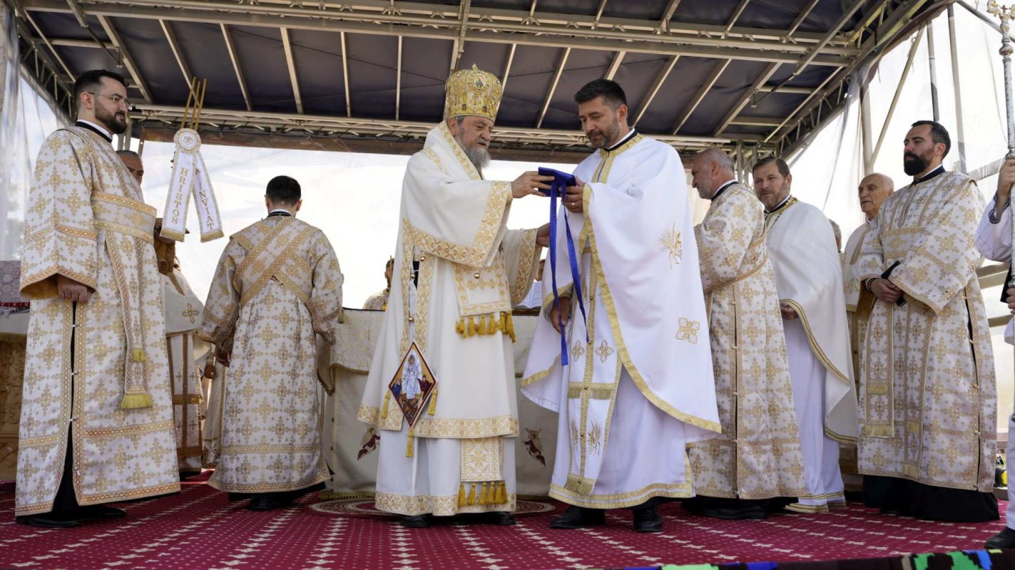 Binecuvântare în comunitatea din Cârțișoara, județul Sibiu 298203