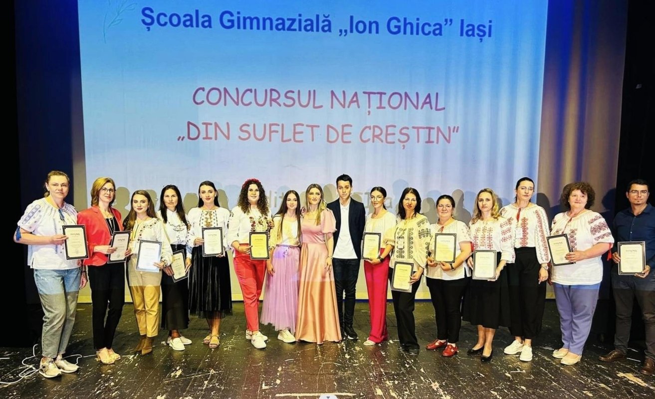 Concurs de suflet al micuţilor cântăreți de pricesne la Iaşi 298306