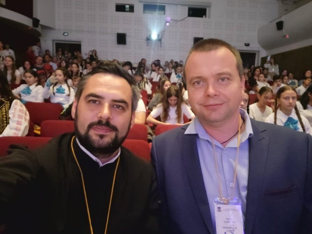 Concurs de suflet al micuţilor cântăreți de pricesne la Iaşi 298308