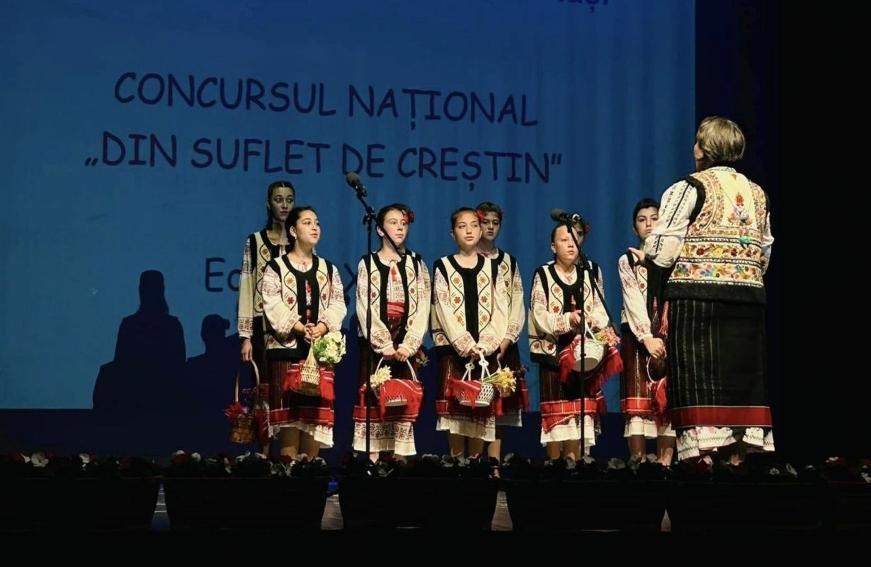 Concurs de suflet al micuţilor cântăreți de pricesne la Iaşi 298311