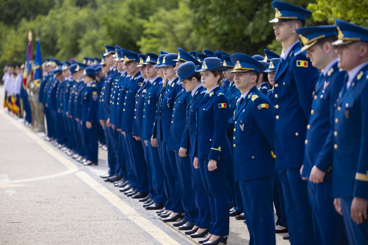 Eveniment aniversar la Baza 90 Transport Aerian  298526