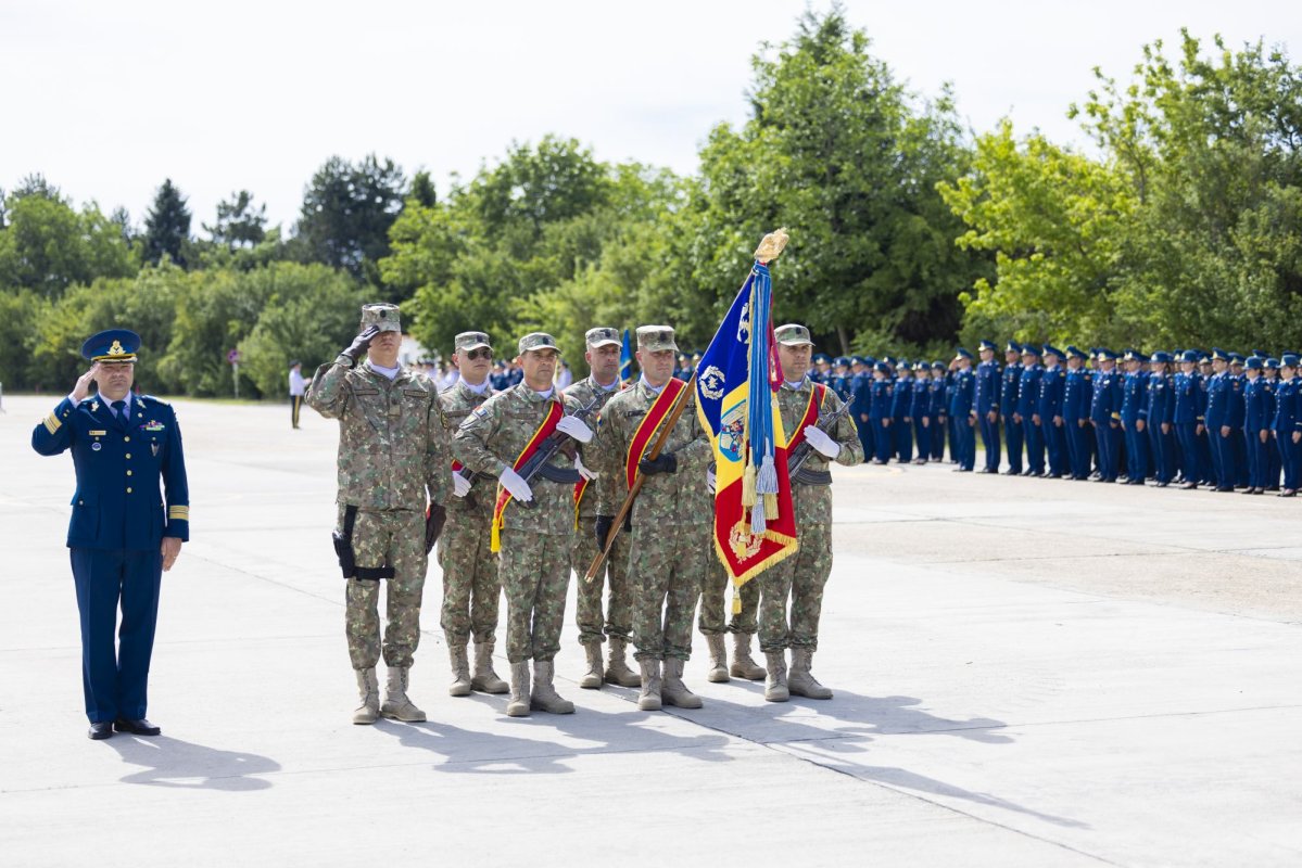 Eveniment aniversar la Baza 90 Transport Aerian  298531