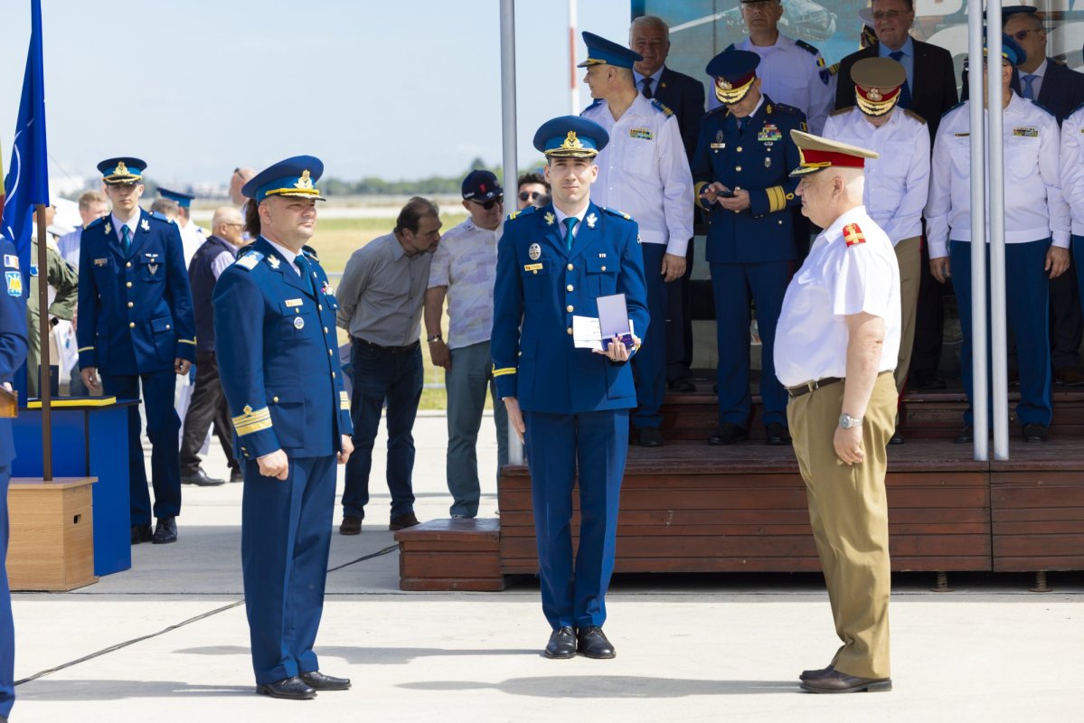 Eveniment aniversar la Baza 90 Transport Aerian  298544