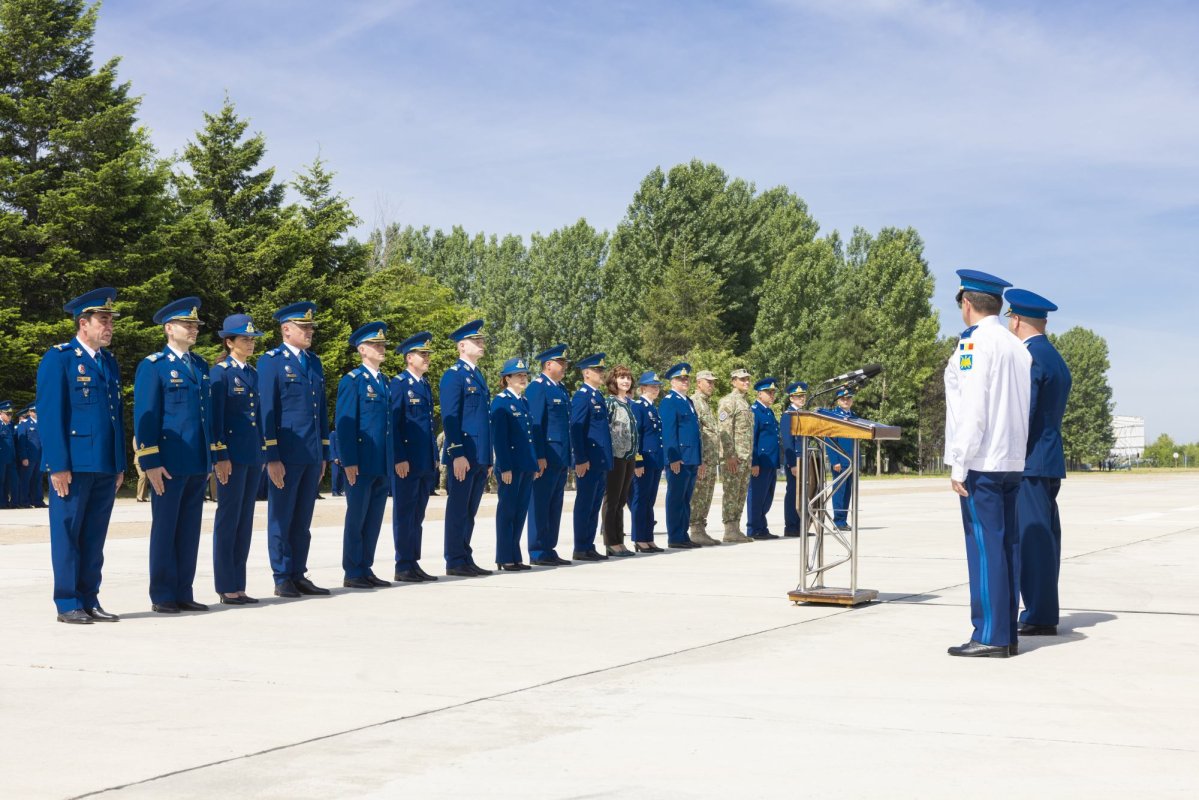 Eveniment aniversar la Baza 90 Transport Aerian  298547