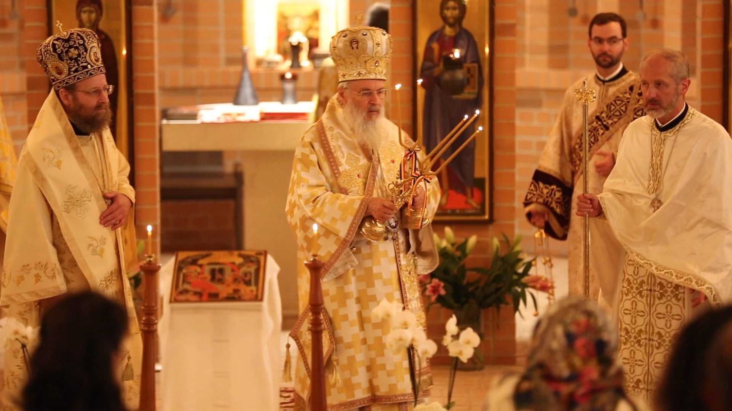 „Mitropolia noastră s-a zidit pe jertfa rugăciunii, a iertării și a iubirii” 298461