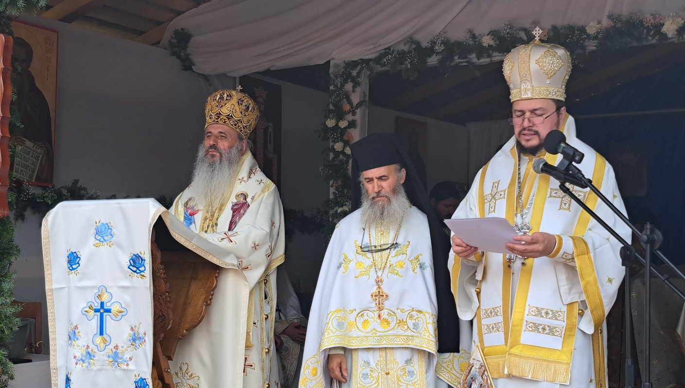 O nouă biserică la Mănăstirea Bisericani 298774