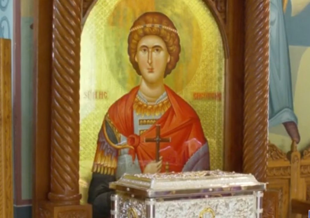 Moaştele Sfântului Mare Mucenic Gheorghe la o parohie ilfoveană 299002