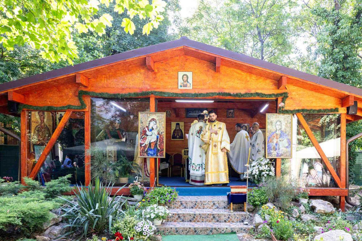 Sfântul Ierarh Luca al Crimeei a fost sărbătorit în Capitală 299077