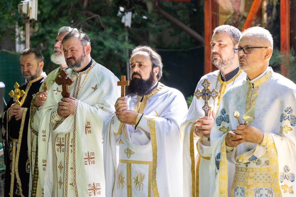 Sfântul Ierarh Luca al Crimeei a fost sărbătorit în Capitală 299100